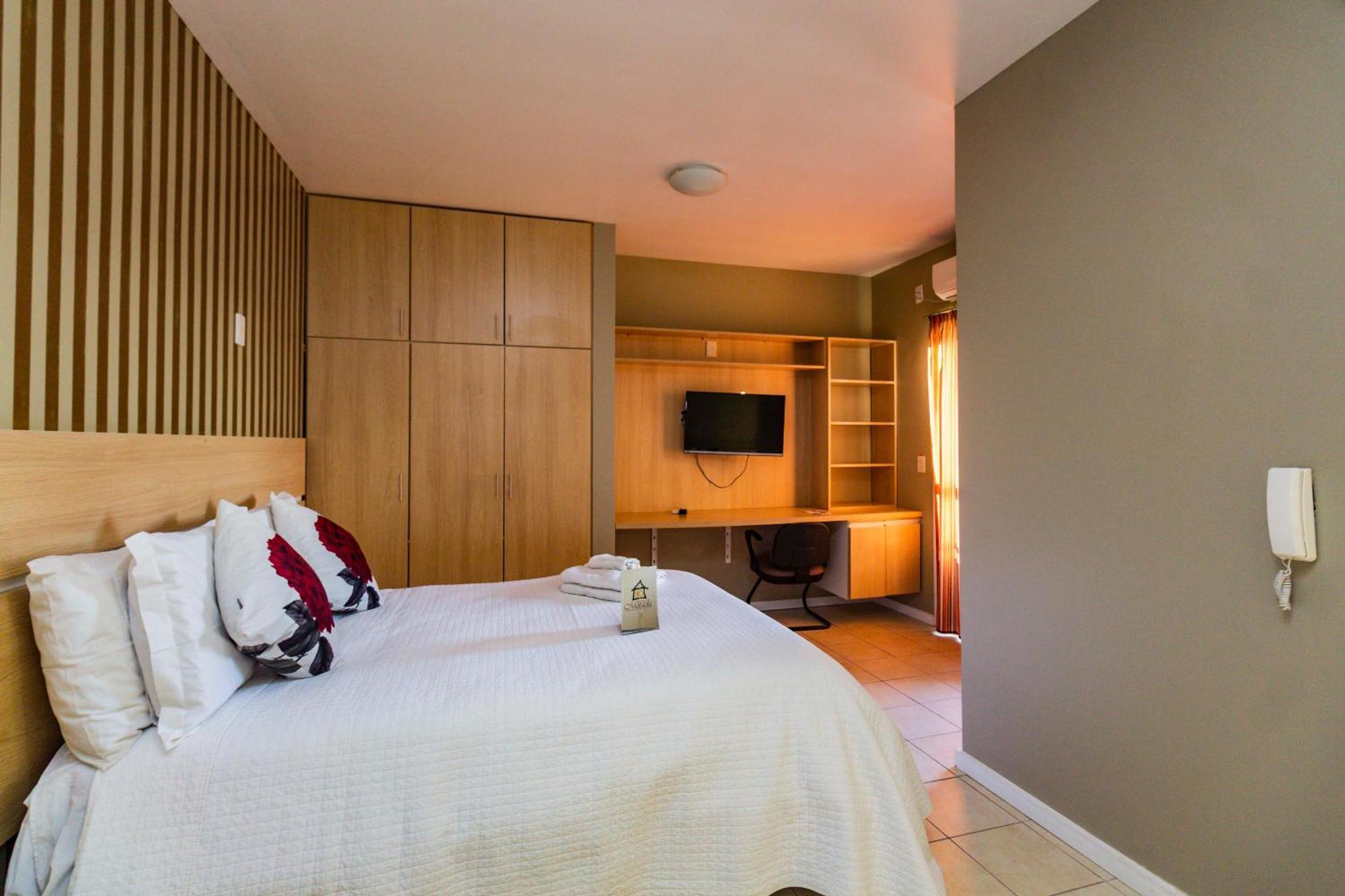 Hotel Morada Del Este Canoas  Bagian luar foto